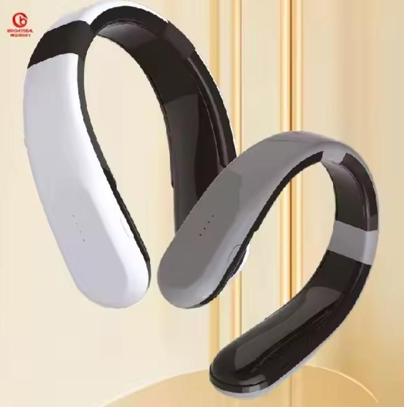 CozyCharge USB Rechargeable Neck Warmer – Hands-Free Heat on the Go