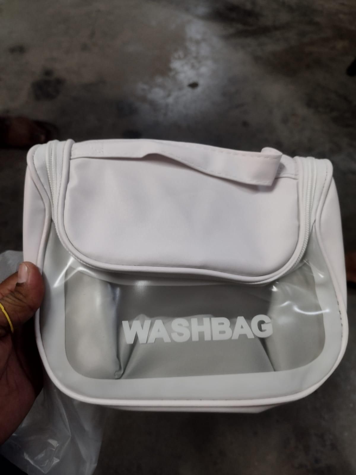 PORTABLE PU LEATHER COSMETIC BAG – YOUR STYLISH ON-THE-GO BEAUTY ESSENTIAL