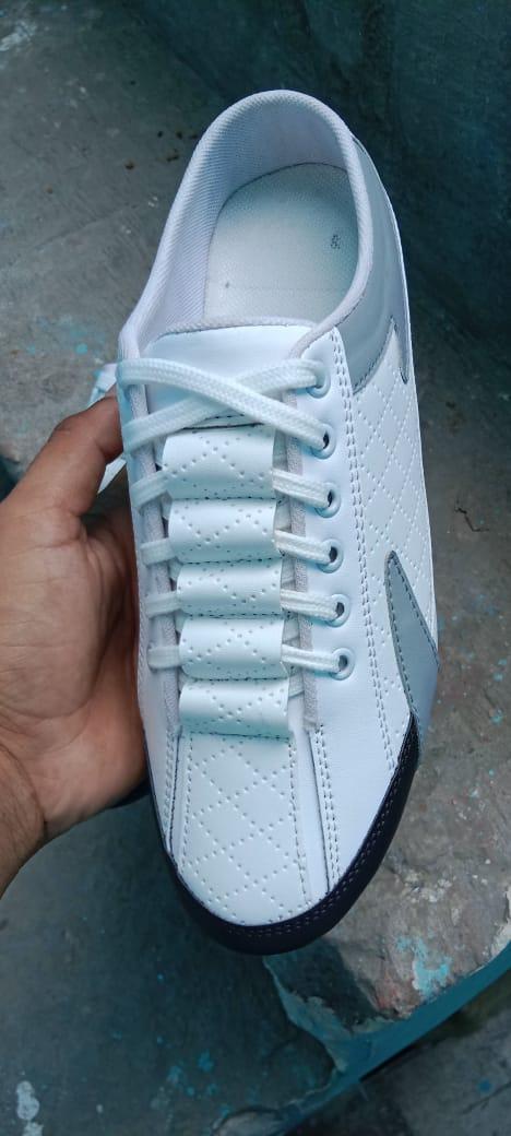 Men’s White Half Casual Shoes – Effortlessly Cool, All-Day Comfortable (UK 6 / US 7 / EUR 40)