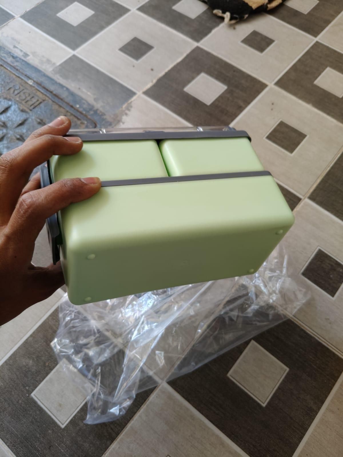 Modern Bento Compartment Lunch Box – Stylish, Leak-Proof, and Perfectly Portable (Pack of 1)