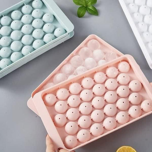 Chill Like a Pro: 33-Cavity Reusable Round Ice Cube Tray for Smooth Sips & Stylish Cocktails (Random Color)