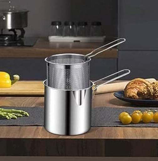 Premium Stainless Steel Deep Fryer Pot – Crispy Cooking Made Easy (20x20x15cm | 400g)